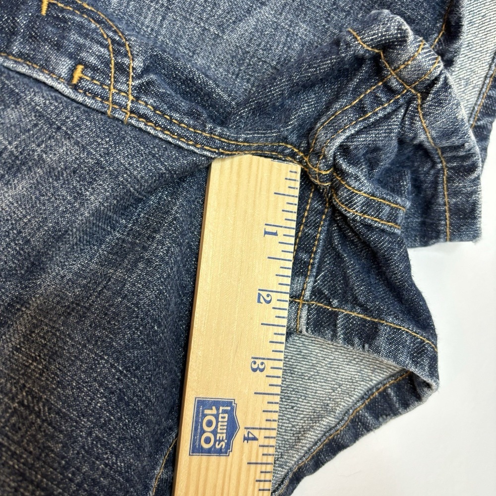 Vintage Y2K Levis Jean Shorts Womens 13 Blue Denim Mid Rise 2001 Classic Juniors - Picture 5 of 8